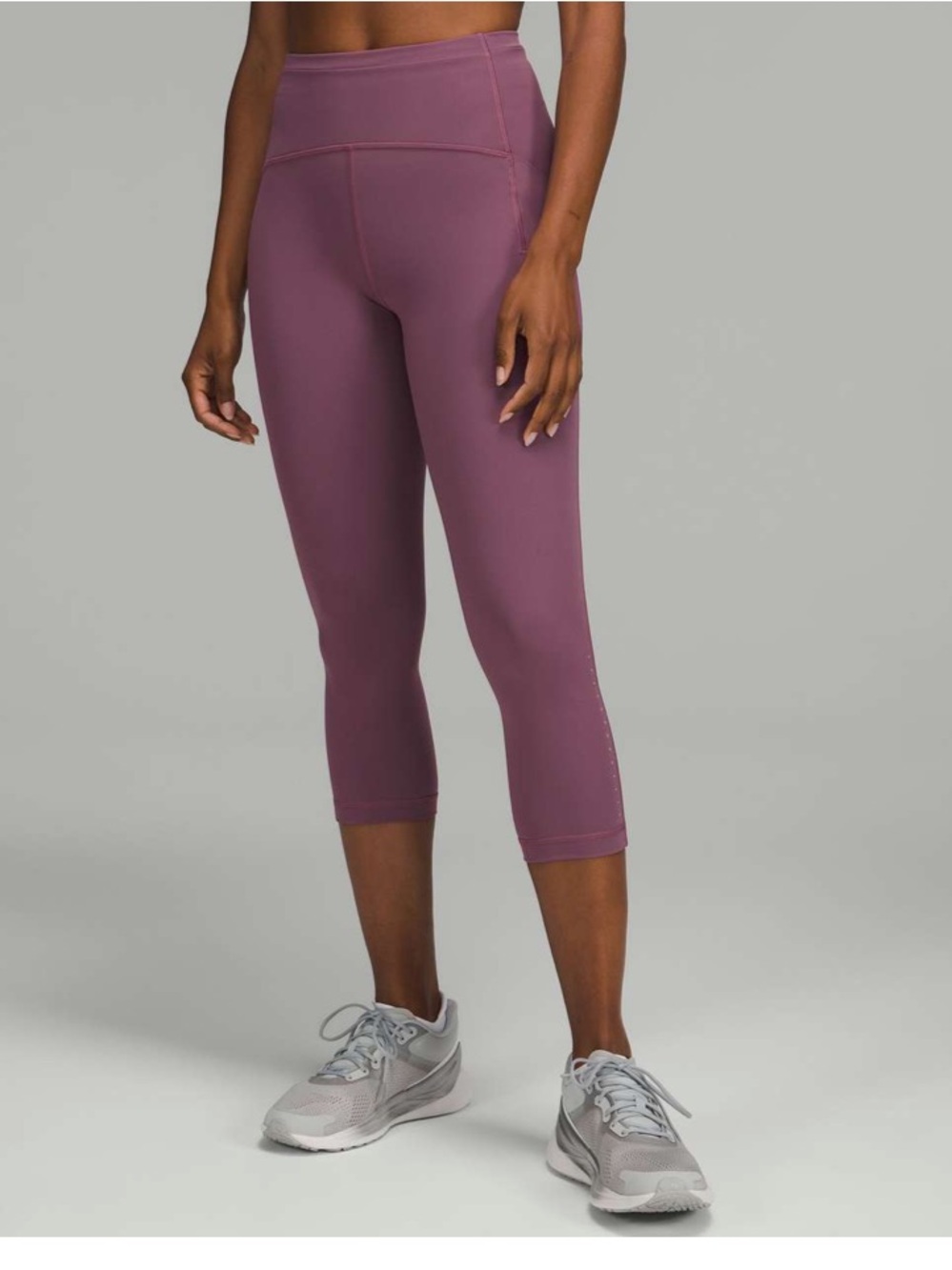 Lululemon Swift Speed High Rise Crop leggings size 6 - Plum